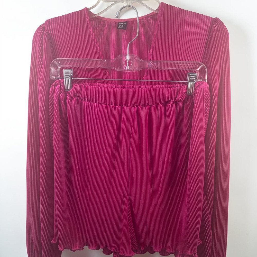 SHEIN Magenta Pink Plisse Pleated 2 Piece Set Crop Tie Front Top Shorts Medium